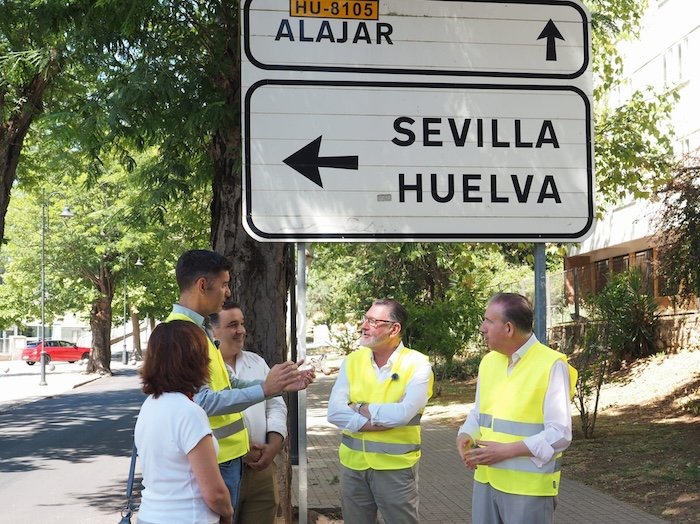 Diputación finaliza la renovación integral de la travesía de Aracena