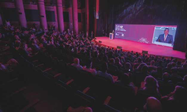 Mario Steta, la salud femenina y el impacto social del sector, en el 11º Congreso Internacional de Frutos Rojos