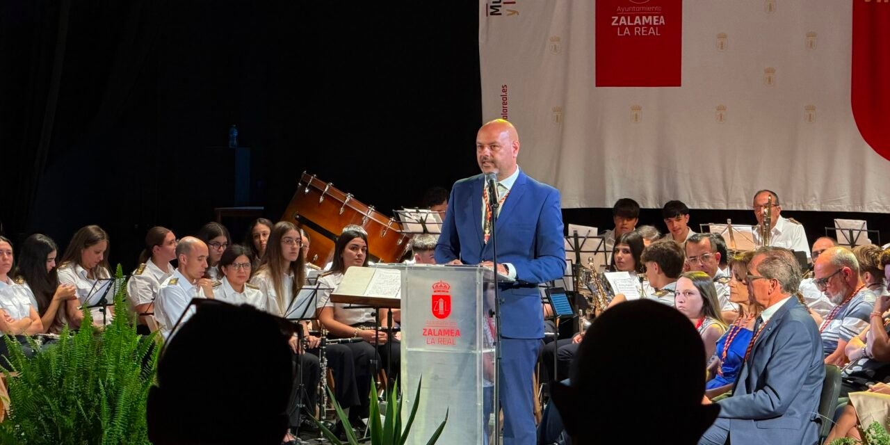 Zalamea reconoce la labor de sus más de 40 asociaciones, hermandades y colectivos