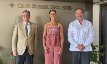 Carolina Marín, nueva imagen de Caja Rural del Sur