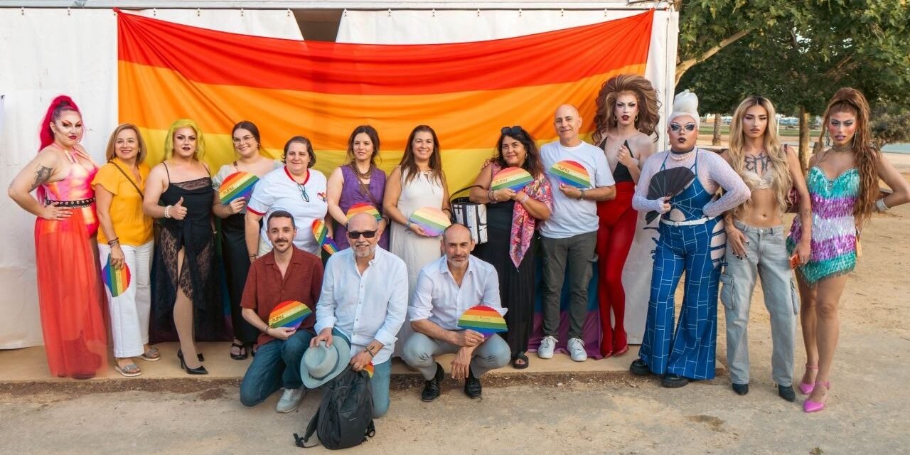 La UHU alza la voz por la diversidad con su primer gran concierto del orgullo
