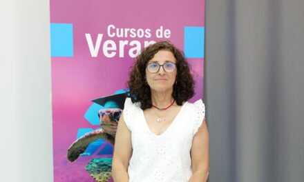 Manuela Díaz Suárez: «El desconocimiento de las enfermedades raras retrasa su diagnóstico 4 ó 6 años en niños»