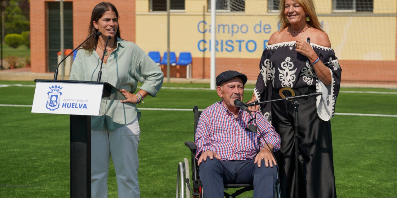 El campo de fútbol Cristo Pobre ya lleva el nombre de Manuel Luna