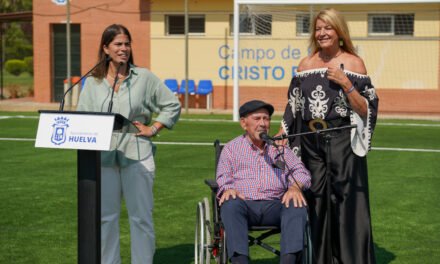 El campo de fútbol Cristo Pobre ya lleva el nombre de Manuel Luna