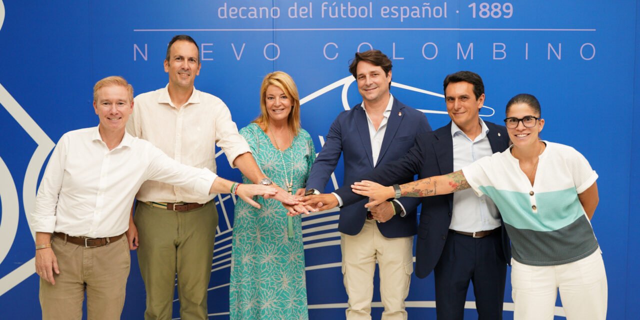 El Ayuntamiento renueva su apoyo “total” al Recreativo