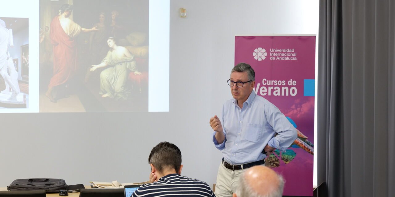 De los Cobos pone en valor el papel de la academia de arte de San Carlos en México