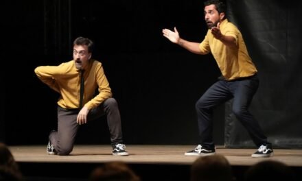 Desternillante noche de teatro en Moguer con Edu Ferrés y Rubén Hernández