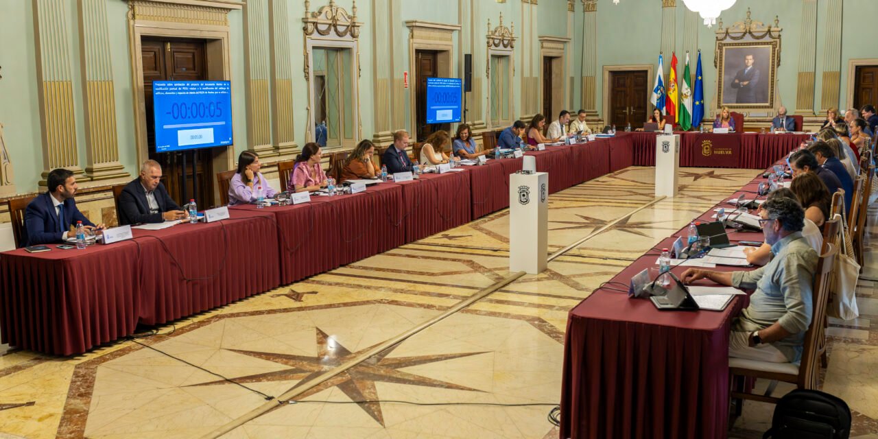 El Ayuntamiento exige en Pleno la mejora urgente de las infraestructuras ferroviarias