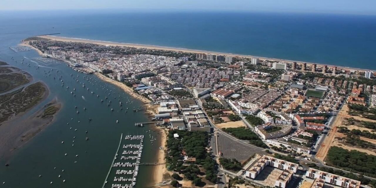 La Junta recomienda la abstención temporal del baño en dos playas de Punta Umbría y Matalascañas