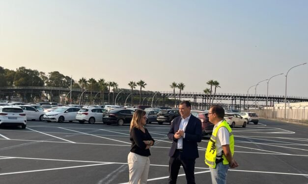 El Puerto pone a punto 310 plazas de aparcamiento junto al Muelle de Riotinto