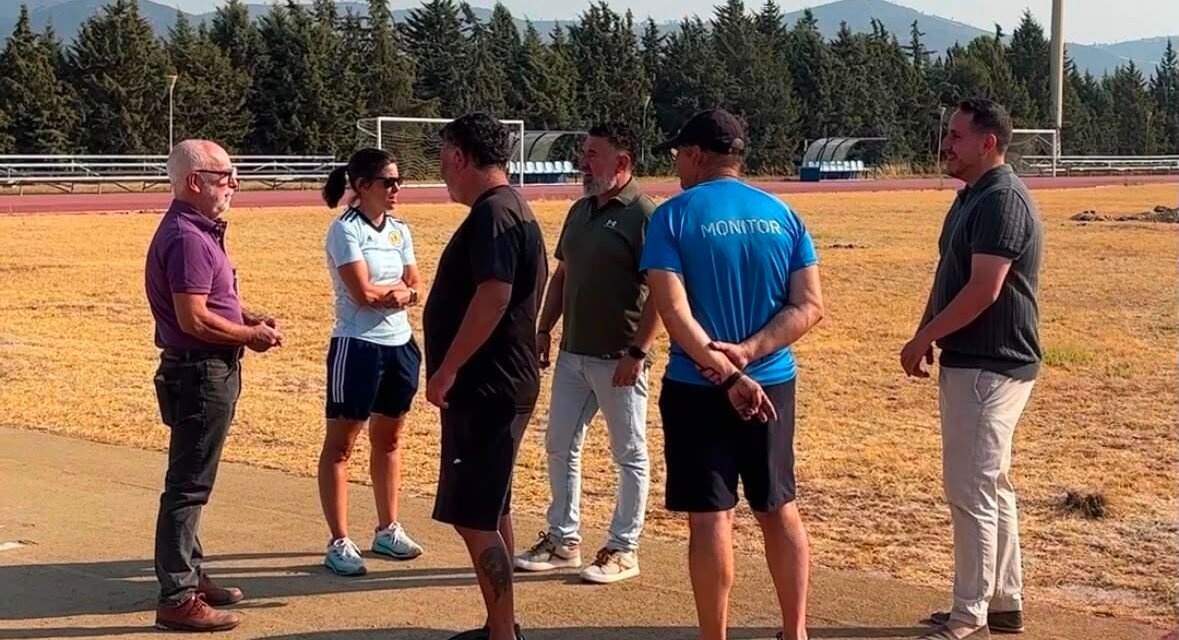 Nerva dota de césped artificial a su Complejo Deportivo ‘Antonio Galindo’
