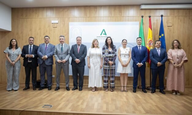Loles López destaca el compromiso de los delegados: «No son la Junta en Huelva, sino Huelva en la Junta»