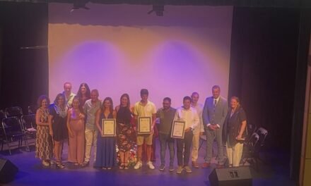 El Campillo entrega las distinciones de la Villa en su 95 aniversario