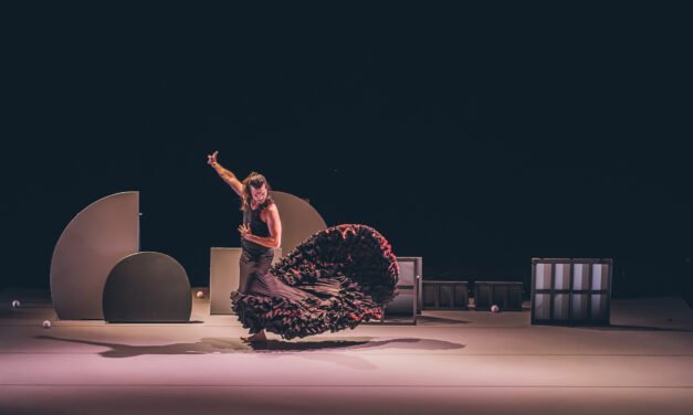 El circo y el flamenco se fusionan en Niebla con ‘Empaque’