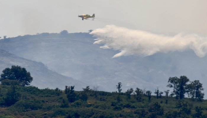 Zalamea habilita el Teatro Ruiz Tatay para acoger a los desalojados por el incendio de Niebla