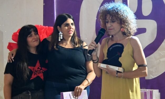 La nervense María José Cuaresma recibe el Premio Pasionaria por su compromiso feminista