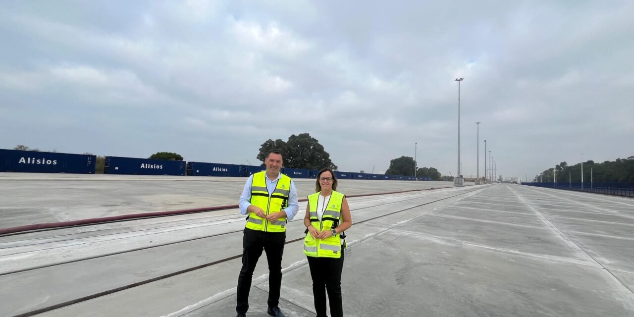 El Puerto culmina la ampliación de la terminal ferroviaria del Muelle Sur