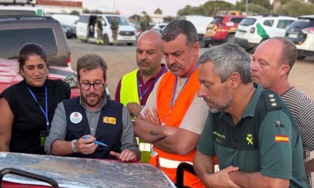 Ayuntamientos de la Cuenca Minera cierran instalaciones deportivas por la presencia de humo
