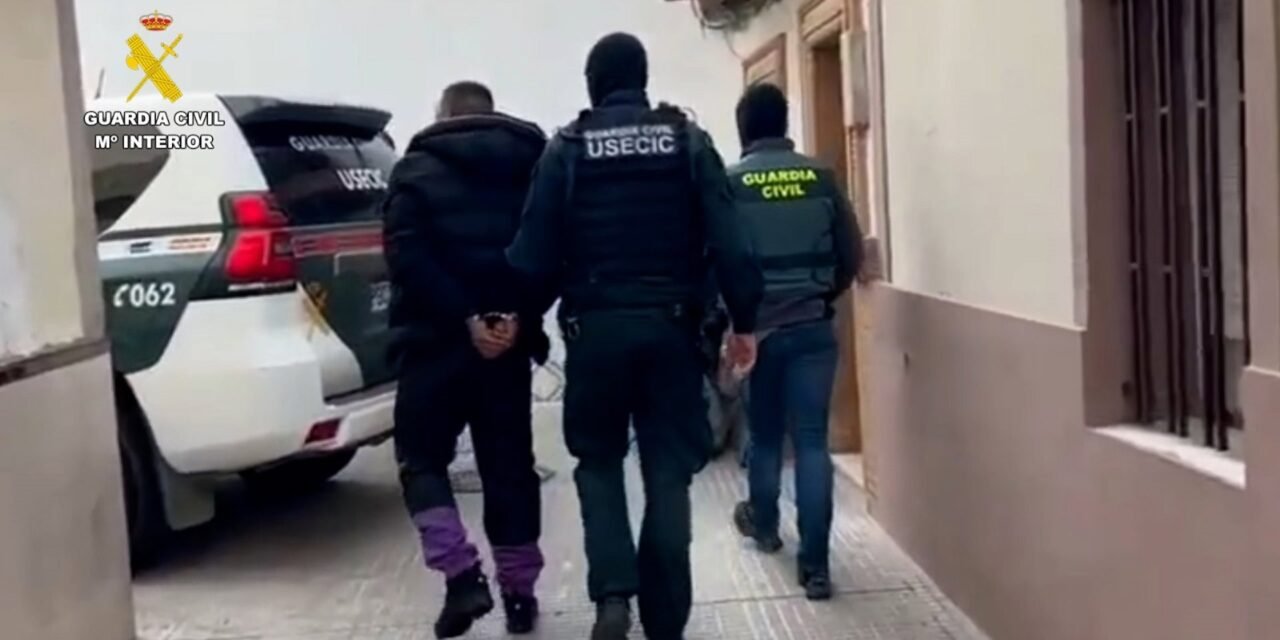 Matan a tiros en plena calle a dos mujeres y un menor en Isla Cristina