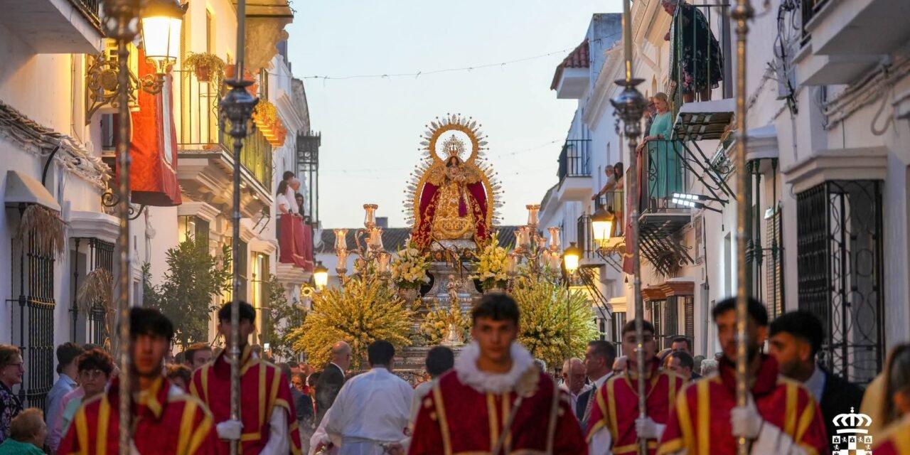 Moguer renueva su devoción a la Virgen de Montemayor