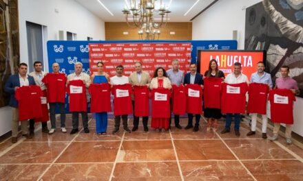 Los pueblos y sus alcaldes, grandes protagonistas de la campaña de la etapa onubense de La Vuelta