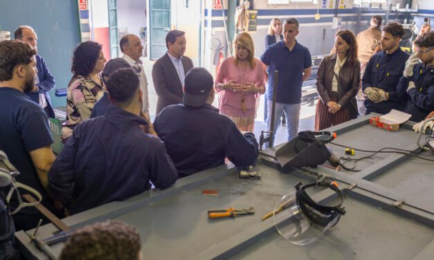 El Ayuntamiento se alía con la UHU y Valdocco para impulsar innovación, formación y empleo