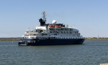 El Puerto de Huelva recibe por primera vez al Hebridean Sky