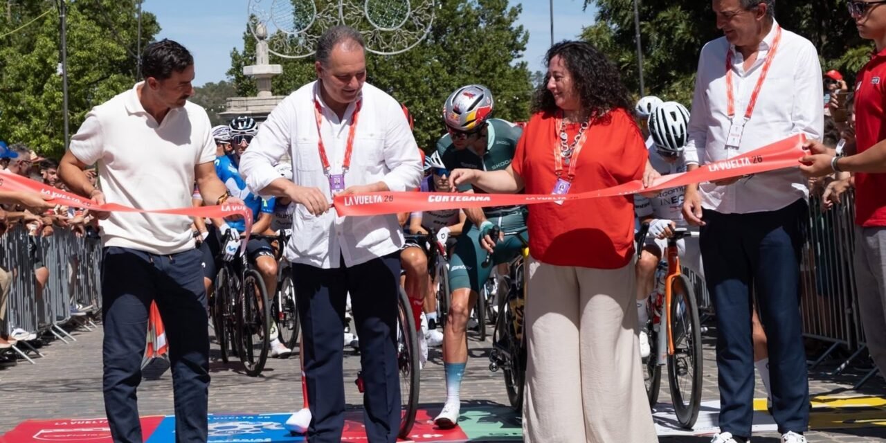 Toscano ve «histórico» acoger una etapa completa de La Vuelta por todas las comarcas