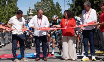 Toscano ve «histórico» acoger una etapa completa de La Vuelta por todas las comarcas