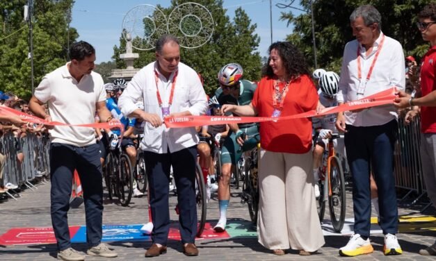 Toscano ve «histórico» acoger una etapa completa de La Vuelta por todas las comarcas