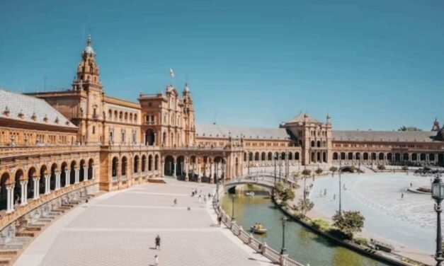 Escapada a Sevilla desde la Cuenca Minera: planes en pareja y en familia (y dónde conseguir las mejores fotos)
