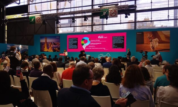 Huelva promociona su oferta turística en París