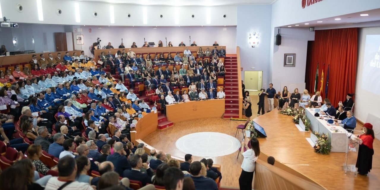 El rector reclama garantía de suficiencia financiera