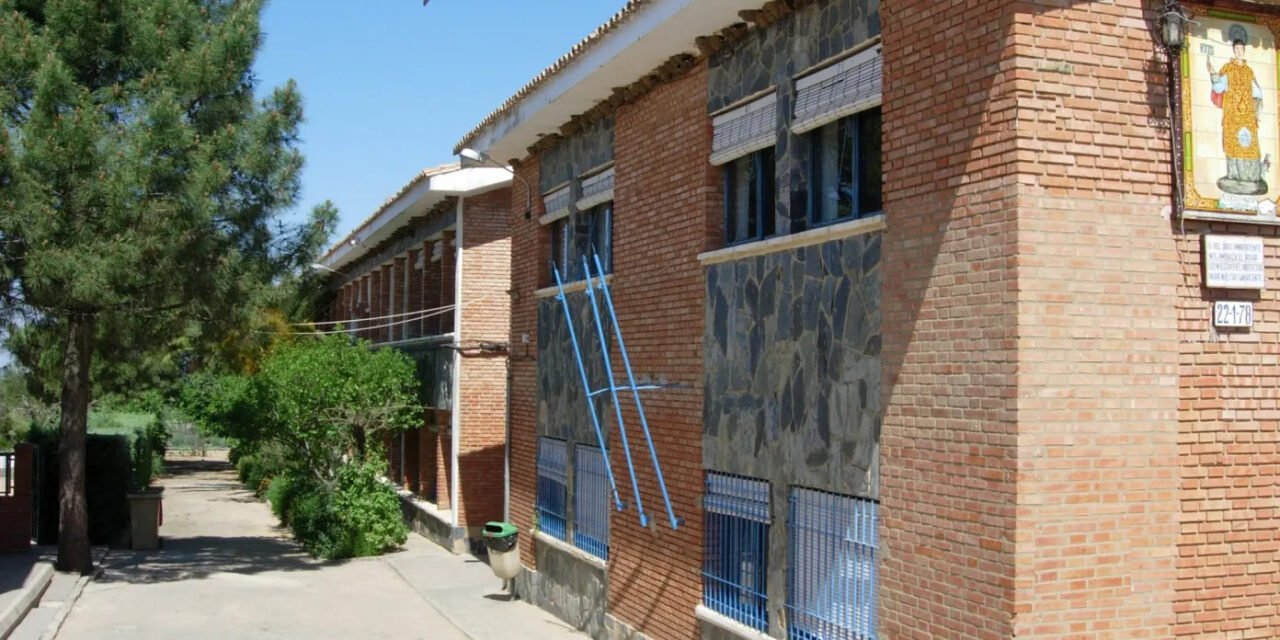 IU logra el apoyo del Pleno para recuperar el servicio de cocina del colegio de Zalamea