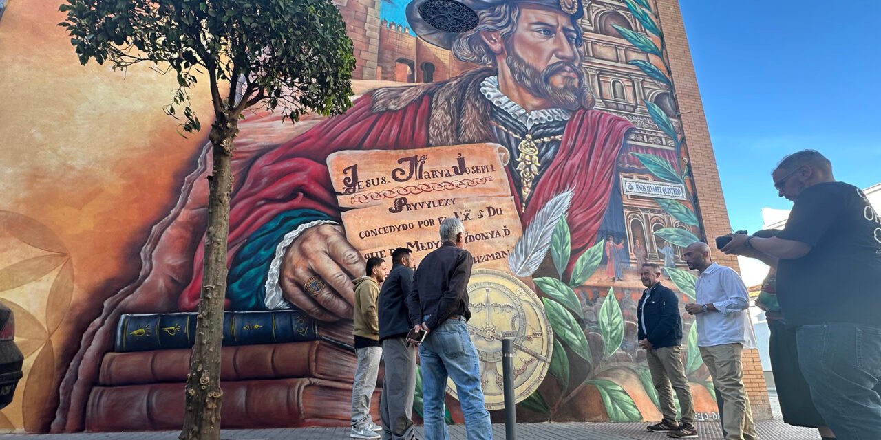 San Juan del Puerto rinde homenaje a su fundador con un nuevo mural