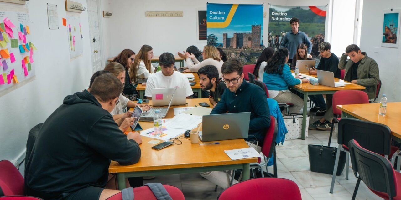 Treinta jóvenes diseñan el turismo en Huelva en un Hackathon de innovación y sostenibilidad