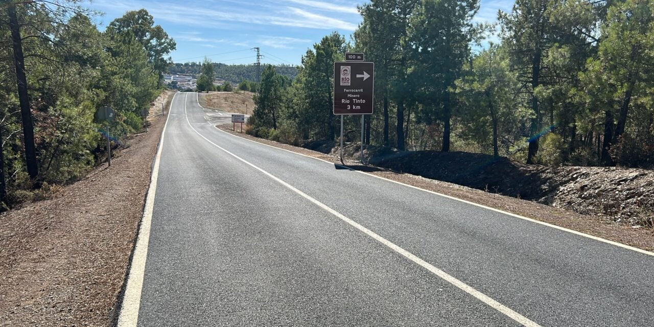 Resuelta la incidencia de la señalización turística en el acceso a Nerva