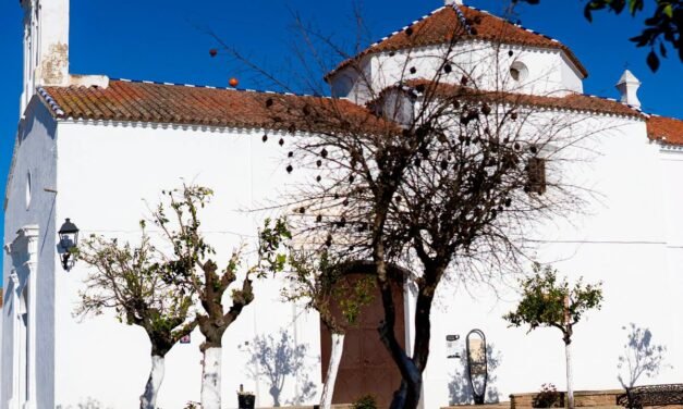 La Granada celebra una jornada de convivencia con senderismo, gastronomía y fandangos
