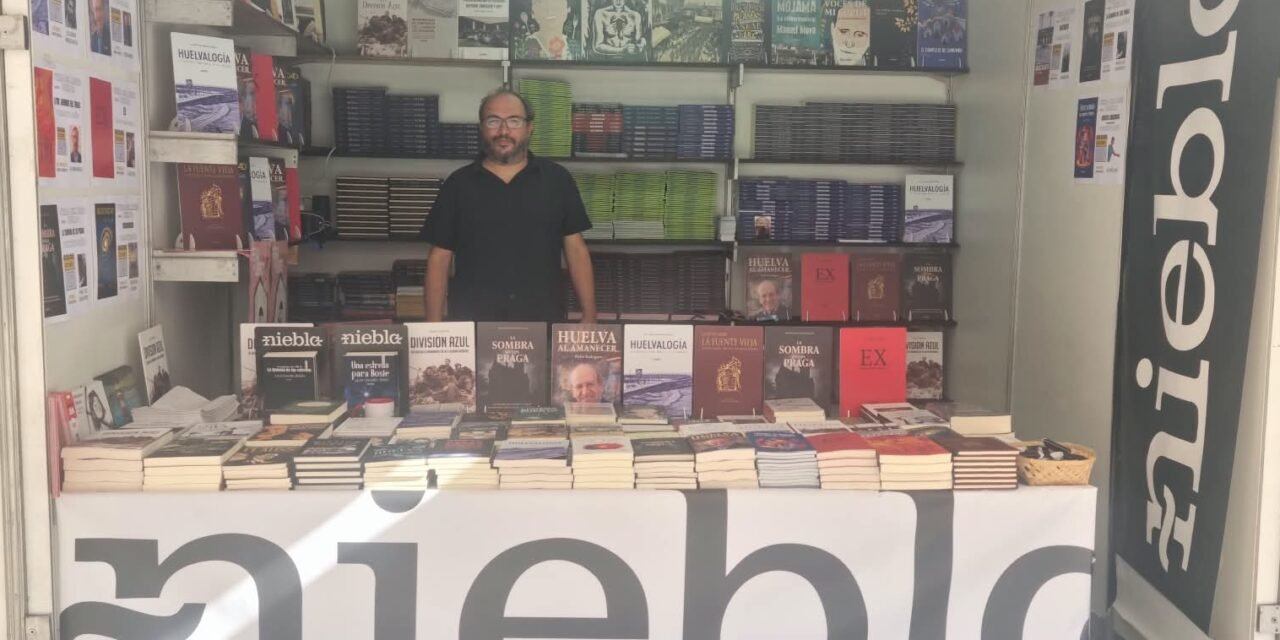 Editorial Niebla lleva 16 presentaciones y firmas a la Feria del Libro de Huelva