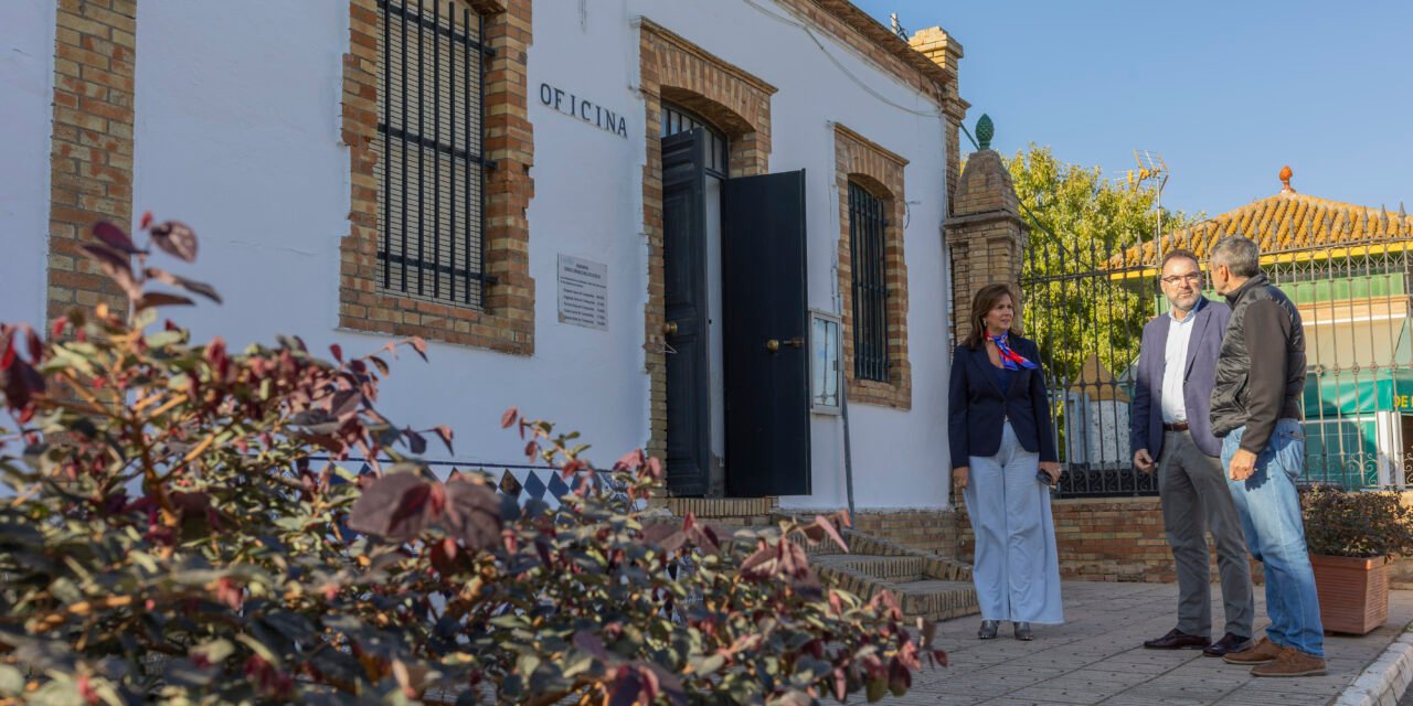 El Ayuntamiento acondiciona los accesos al cementerio y activa servicios especiales