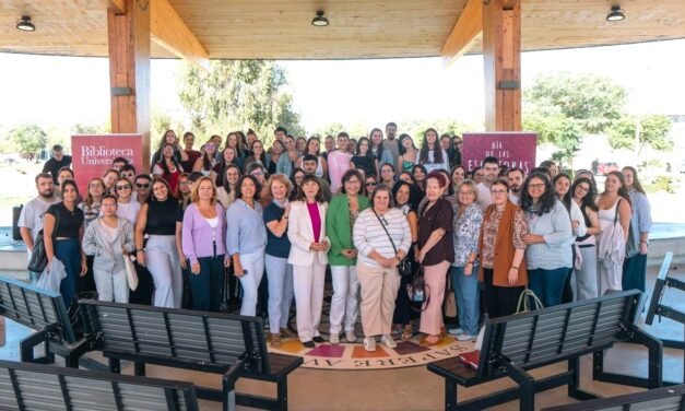 La UHU reivindica el poder de la amistad entre mujeres a través de la literatura
