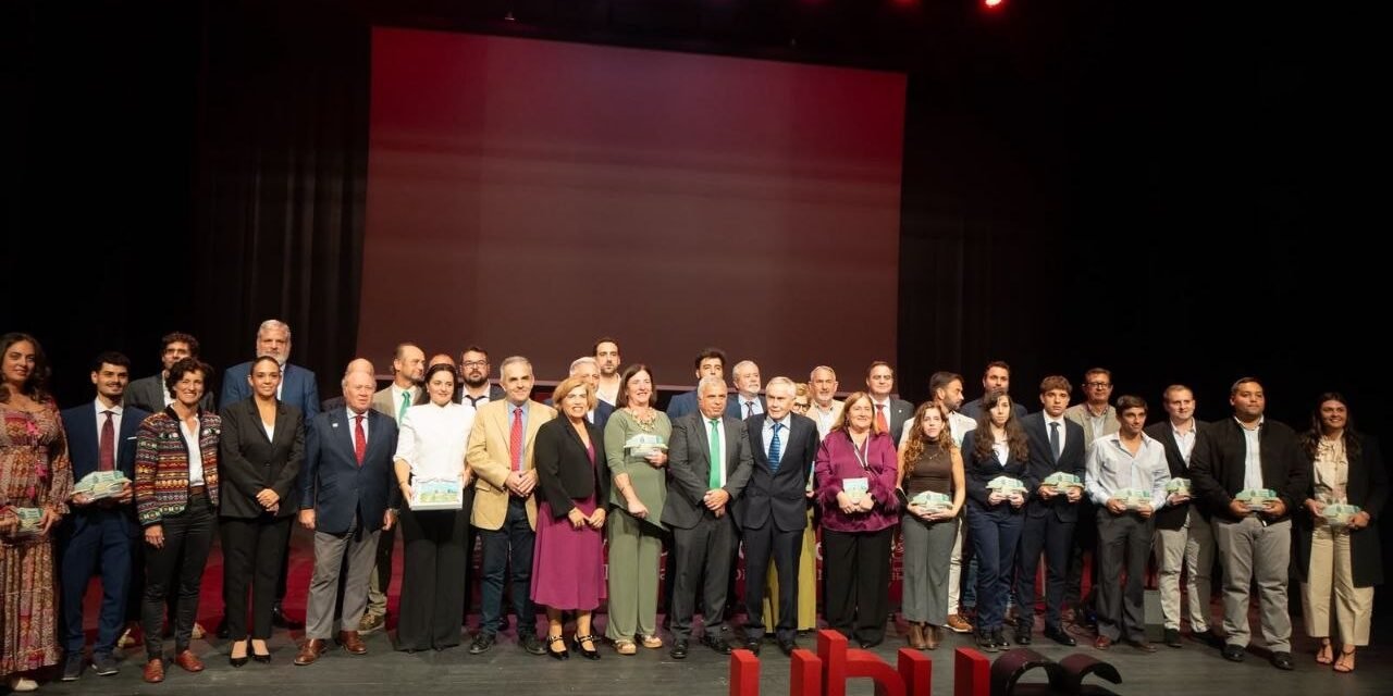 La ETSI reconoce el talento de sus nuevas generaciones